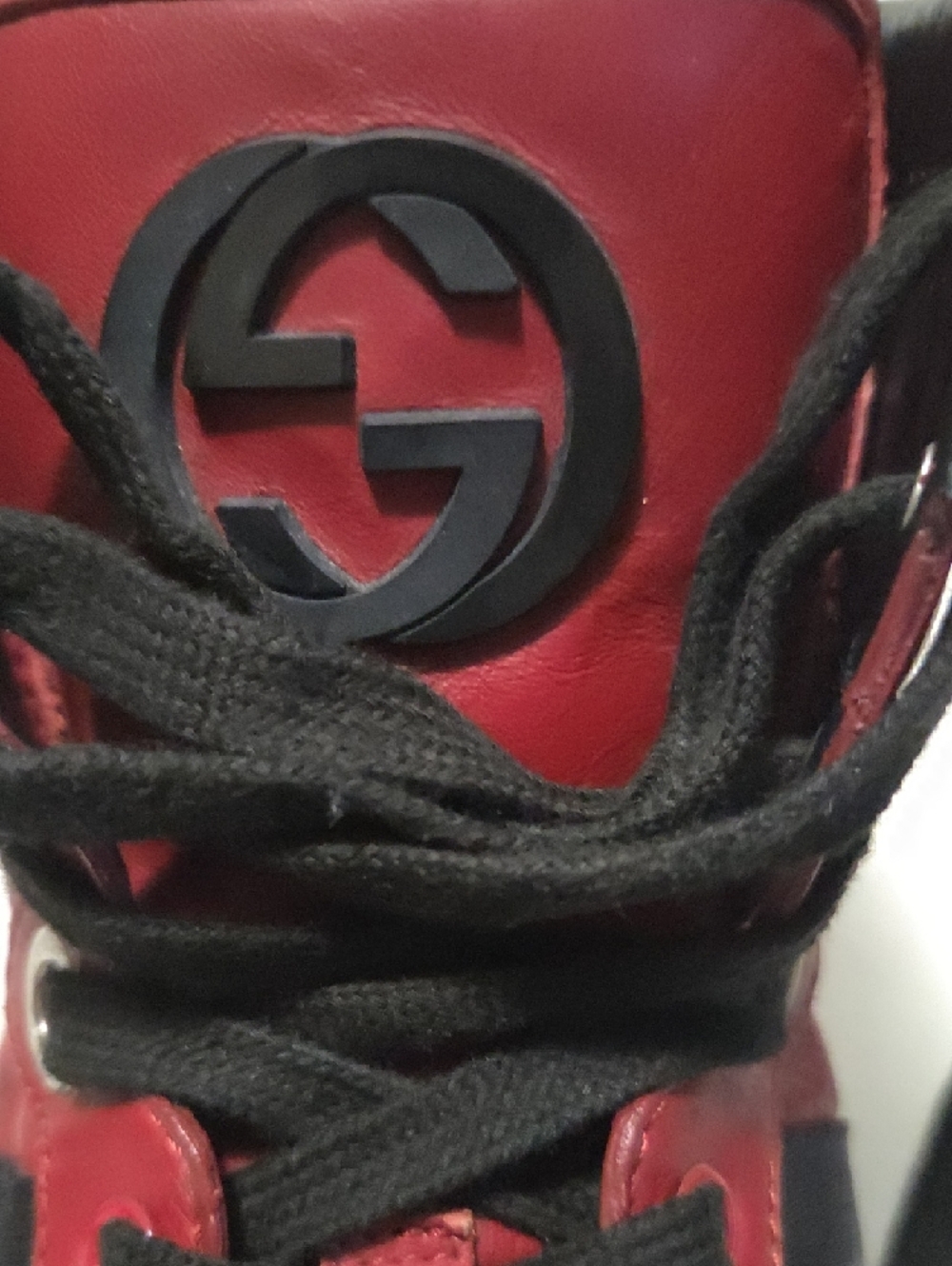 Gucci Red and Black High-Top Leather Sneakers - Picture 8 of 10